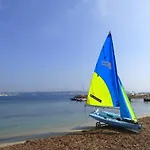 Escapade A Balcon Verdoyant Et A Deux Pas Апартаменты *
