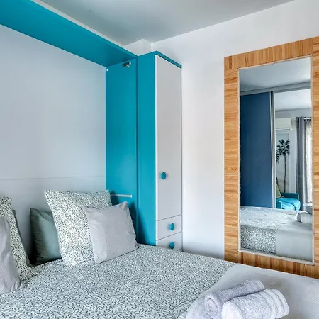 Studio Climatise A Bandol Port & Plage