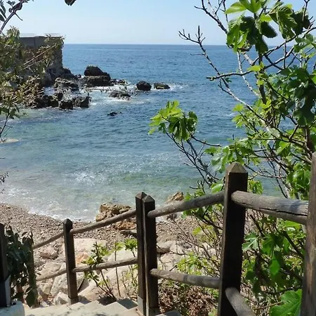 Studio Climatise A Bandol Port & Plage Бандоль