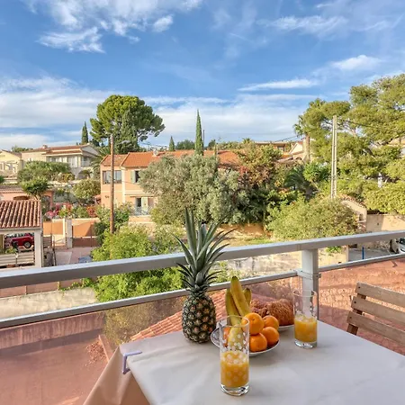 Appartement Escapade à Balcon Verdoyant Et à Deux Pas