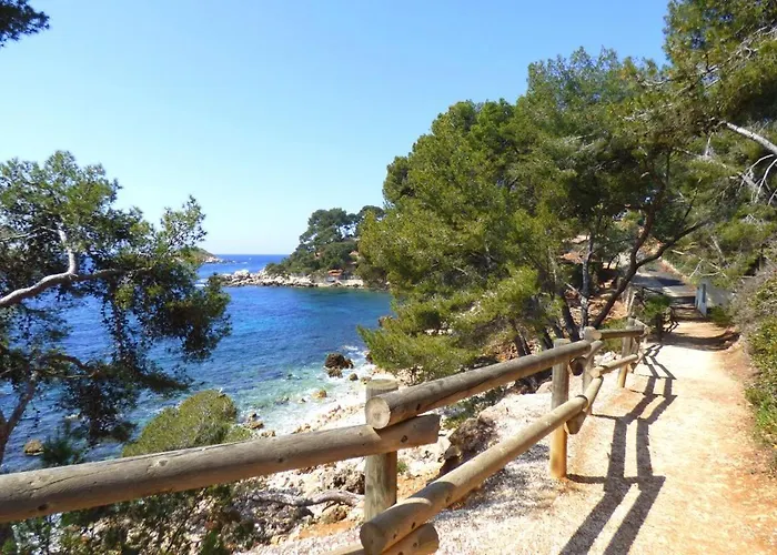 Escapade A Balcon Verdoyant Et A Deux Pas *