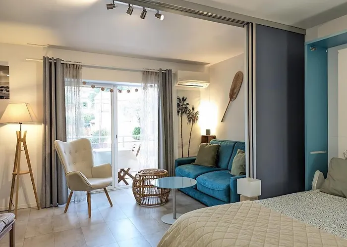 Escapade A Balcon Verdoyant Et A Deux Pas Apartmán *